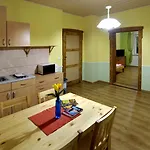 Pensionat Abertham - Vanessa 3*